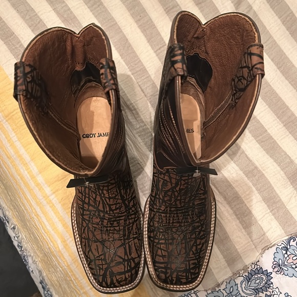 CODY JAMES MEN'S MCBRIDE WESTERN BOOTS - BROAD SQUARE TOE size 9 D - Picture 7 of 8